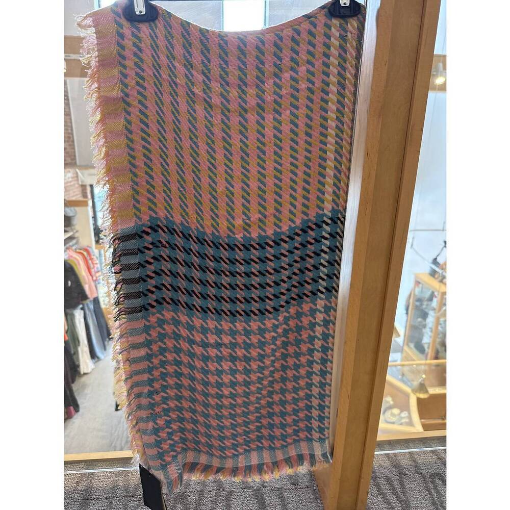 NEW JANE CARR houndstooth square wrap in sunset